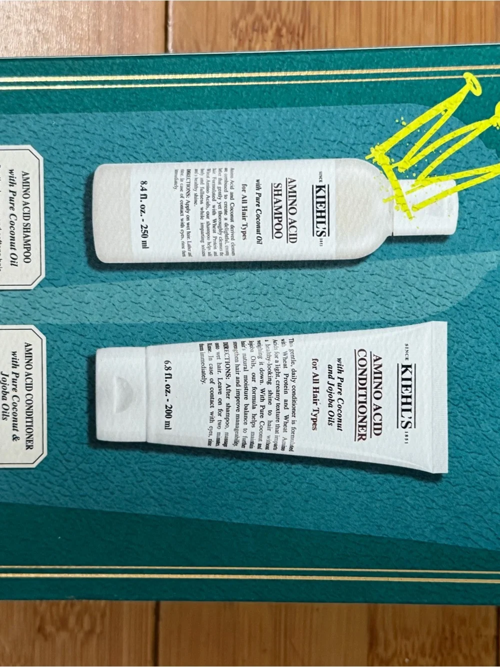 Kiehl's Amino Acid Shampoo & Conditioner Set — Green, White, Yellow